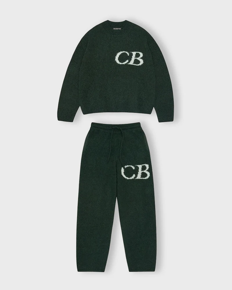 SIGNATURE KNIT TRACKSUIT - Image 4