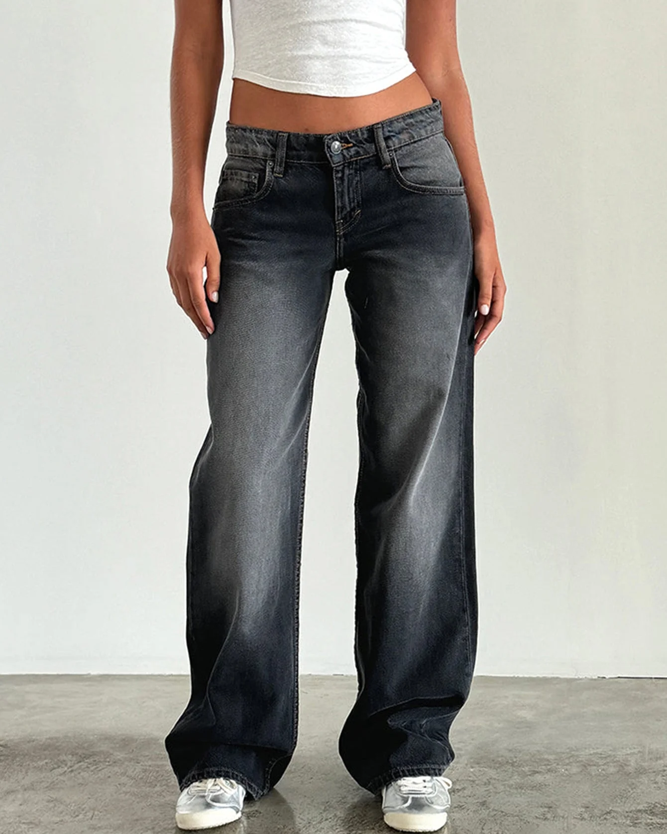MIA LOW RISE JEANS - Image 8