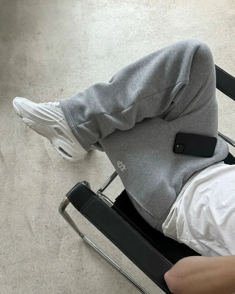 S.U. SWEATPANTS - Image 8