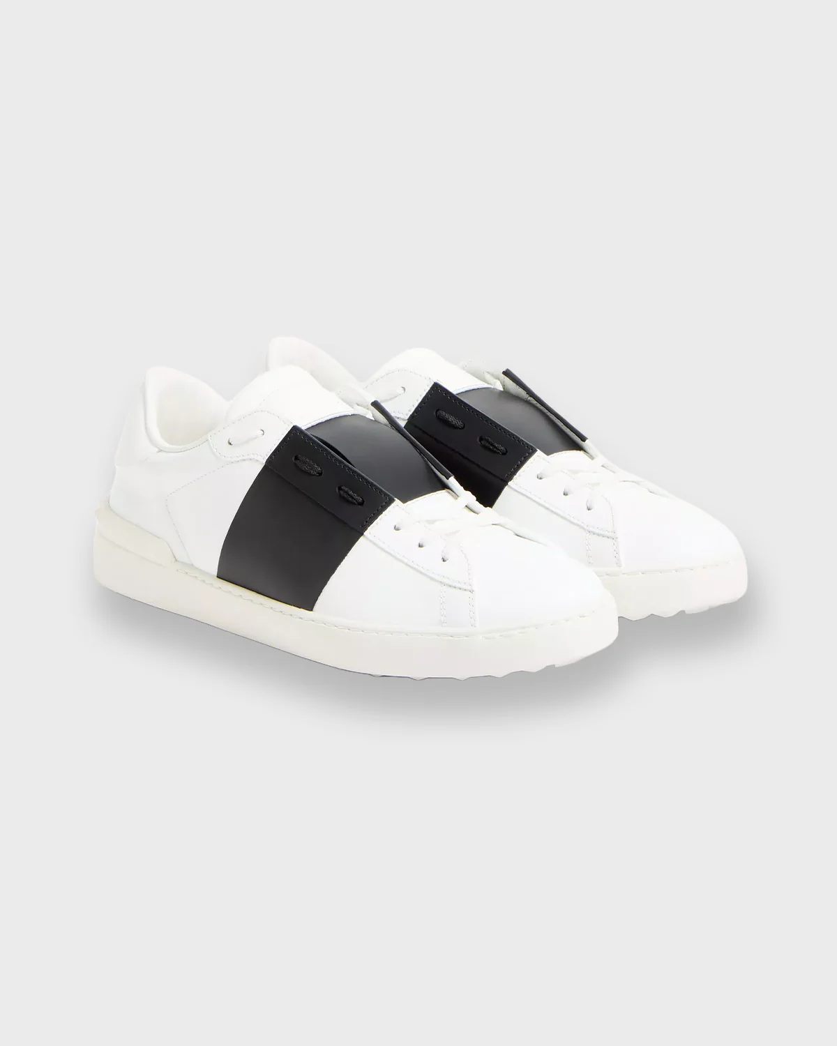 STUDDED SNEAKER - Image 4